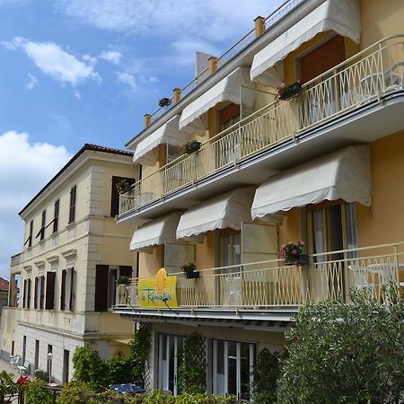 Hotel Eva La Romantica Moneglia Dış mekan fotoğraf