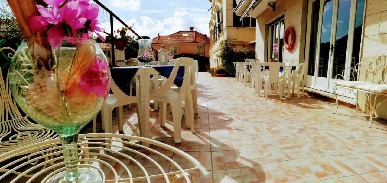 Hotel Eva La Romantica Moneglia Dış mekan fotoğraf