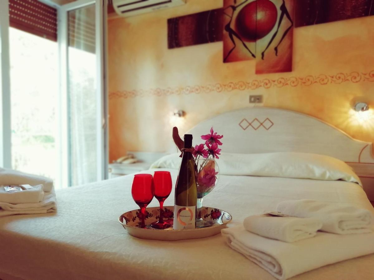 Hotel Eva La Romantica Moneglia Dış mekan fotoğraf
